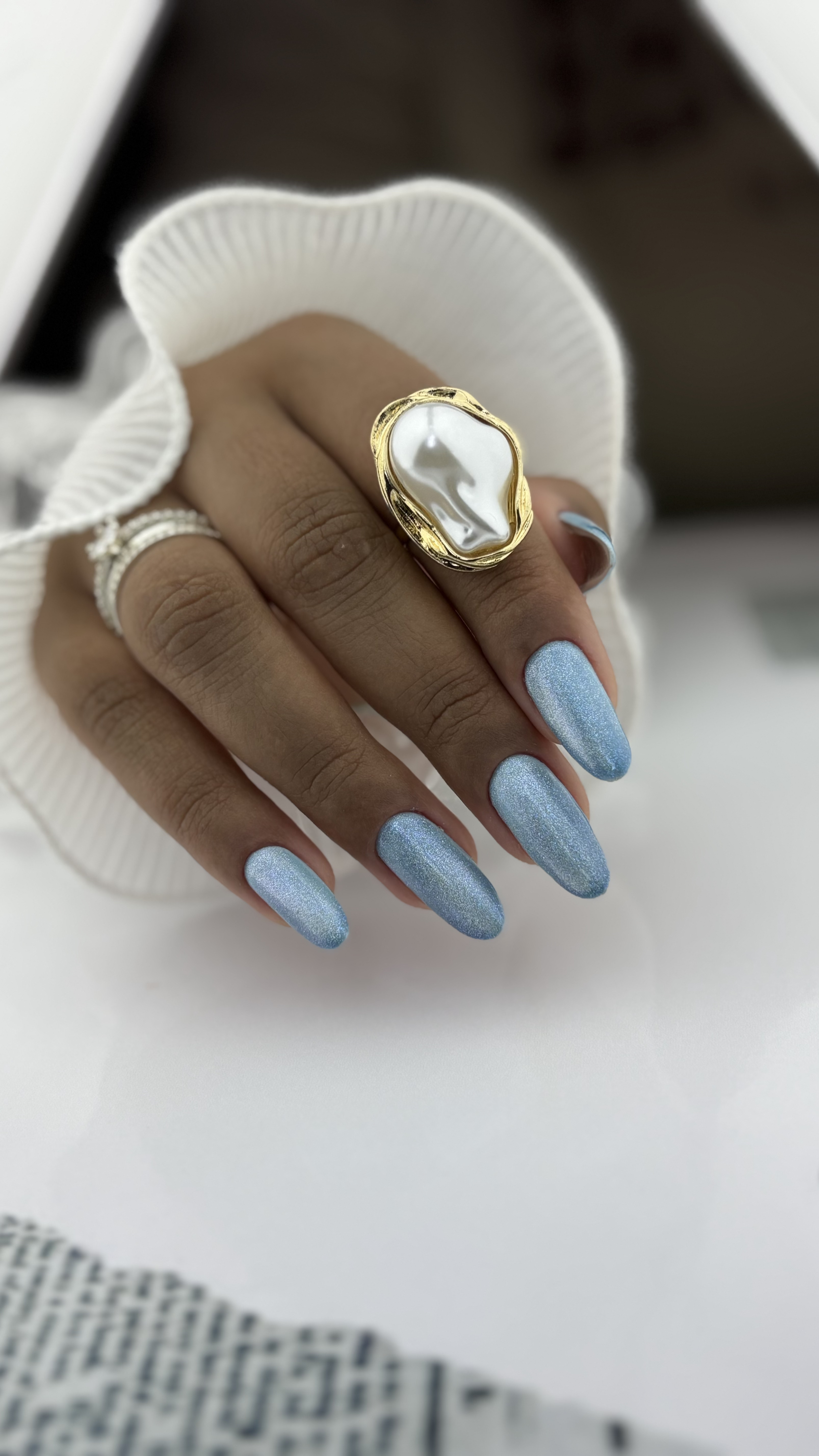 Alongamento de unhas com acabamento brilhante